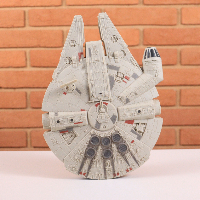NAVE STAR WARS Millennium Falcon - Hasbro