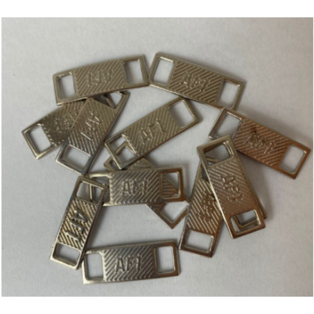 Par de plaquinha de air force e par de cadarço branco promoção