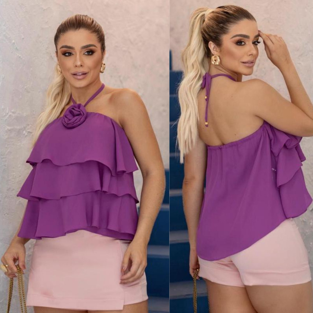 Blusa Feminina com Camadas de Babados no Corpo Alsa Amarração no Pescoço com Rosa no Centro