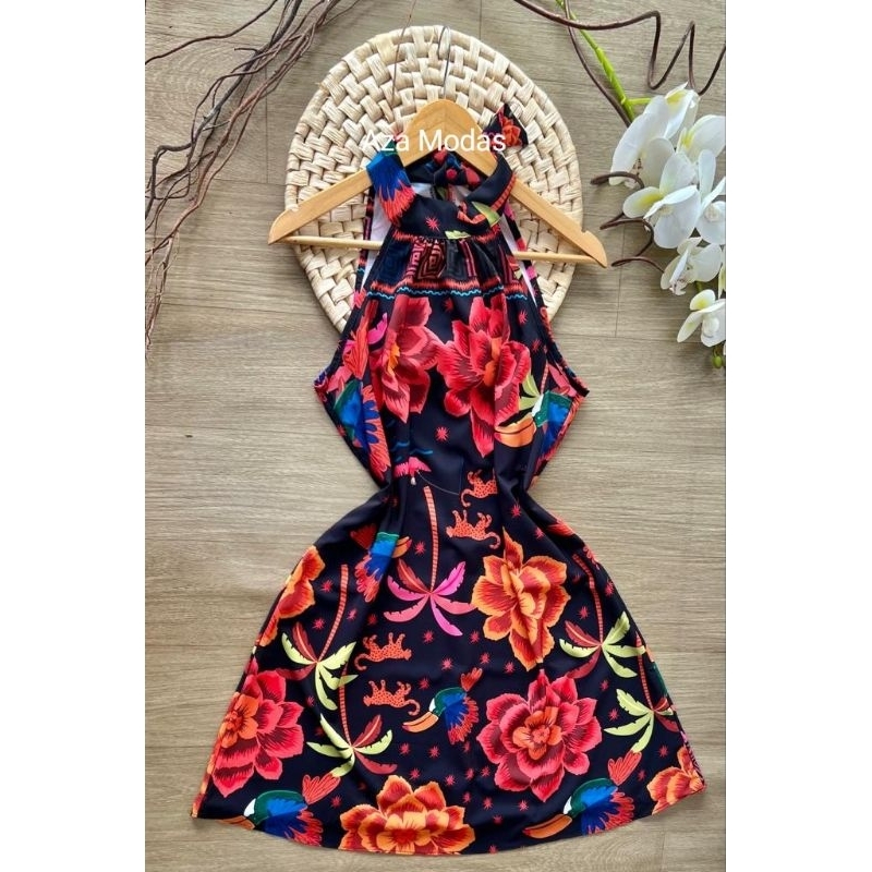 Vestido feminino, verão e soltinho, modelo curto.