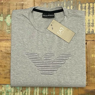 Camiseta masculina logo bordado frontal algodão pima com elastano A