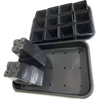 Kit 3 bandejas sementeiras + 36 potes 12 nobre quadrado na cor preta