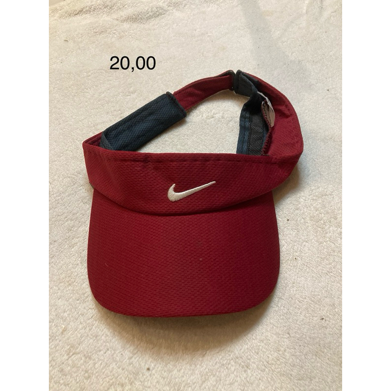 Viseira best sale nike vermelha