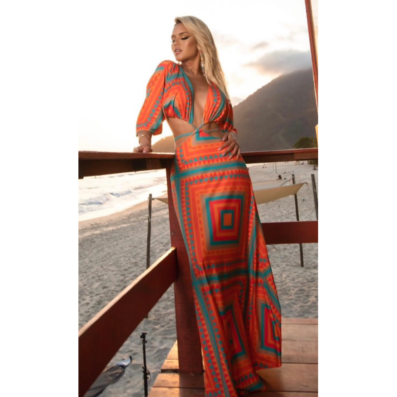 Vestido longo vazado cintura moda 2024, réveillon, farm, floral moda blogueira executiva, malha Fluity coral