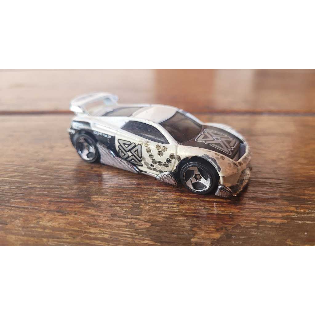 Hot Wheels com Detalhes - MS-T Suzuka Branco - Tech Tuners 2003 (Fora da Embalagem) - Main Line 1:64