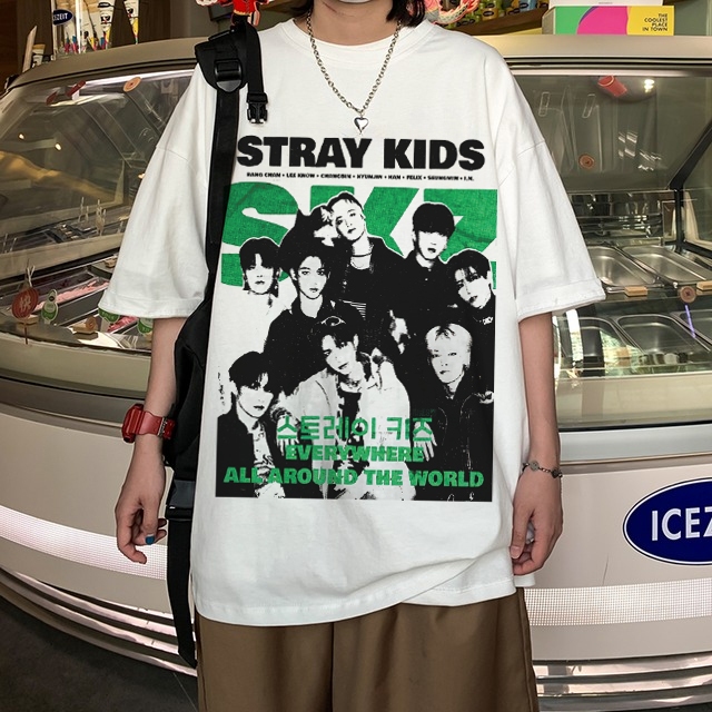 Camiseta Branca Stray Kids Kpop Bts