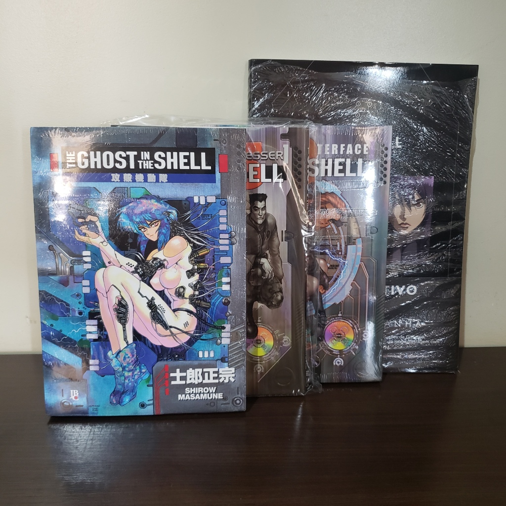 Mangá The Ghost in the Shell (Vol. 1, 1.5, 2 e Perfect Book, JBC)