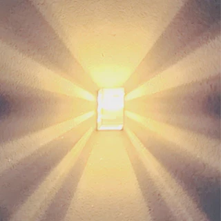 Arandela / Luminária - Interna e Externa - Branca com Lâmpada Led 5w