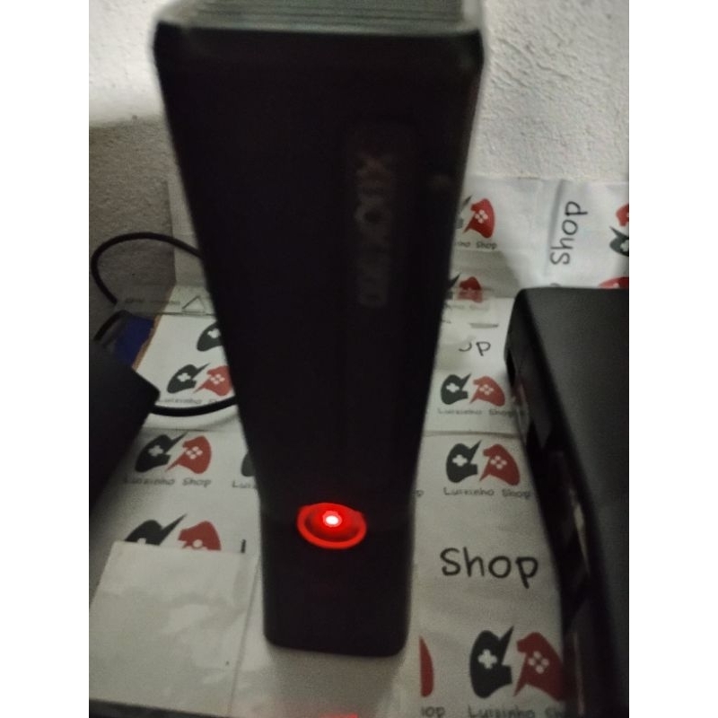 Xbox 360 slim com luz vermelha DEFEITO Valor UNITÁRIO Escorrega o Preço