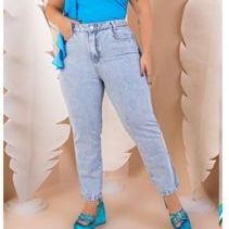 Calça jeans mom plus size - R$ 129.90, cor Azul claro (com lycra) #149364,  compre agora