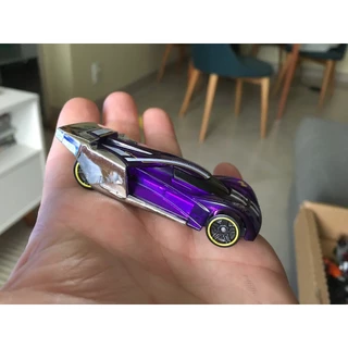 carro prototipo prata e purple Lindster Prototype da Hot Wheels