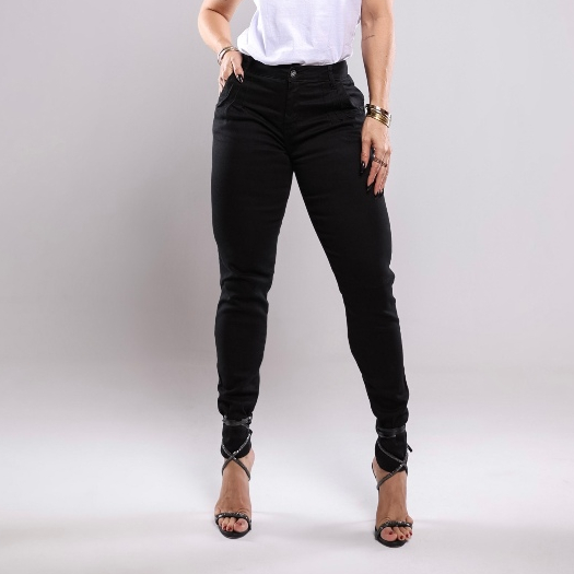 Calça Jeans Preta Feminino Com Lycra, Cintura Alta, Detalhes De Cinta Super  Lipo modeladora, RVT.
