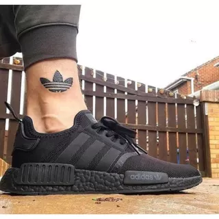 Tênis NMD Preto Branco V2 Clássico Modelo Esportivo Várias Cores Feminino/Masculino