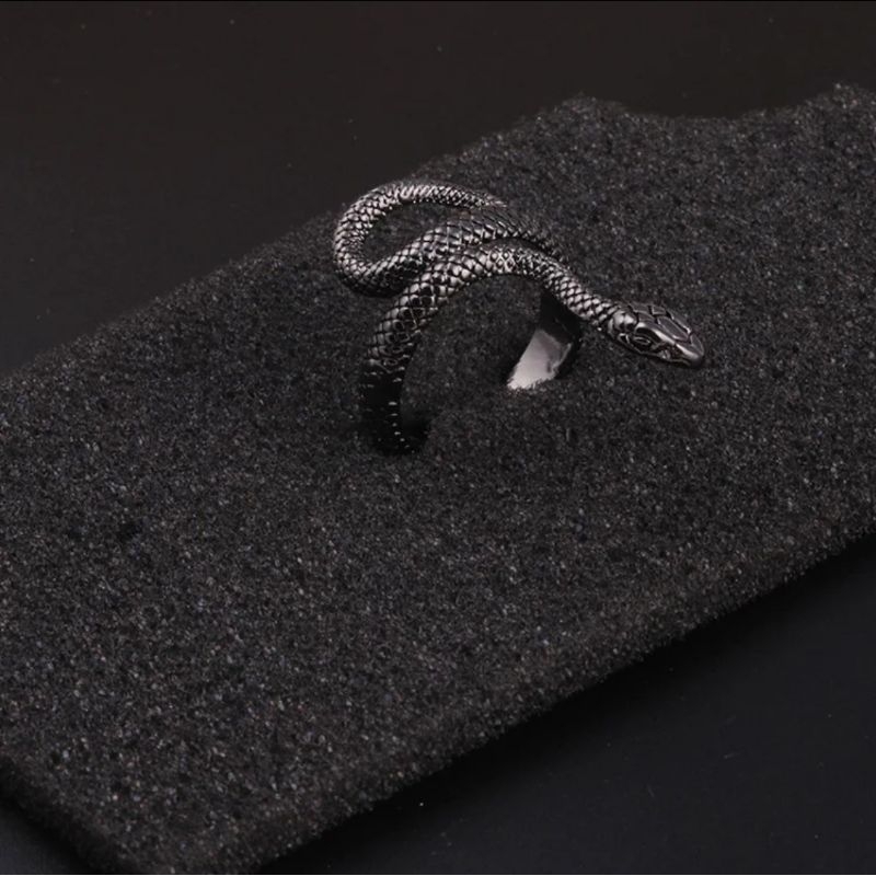 Collana con ciondolo serpente gotico per uomo Pendenti con animali in