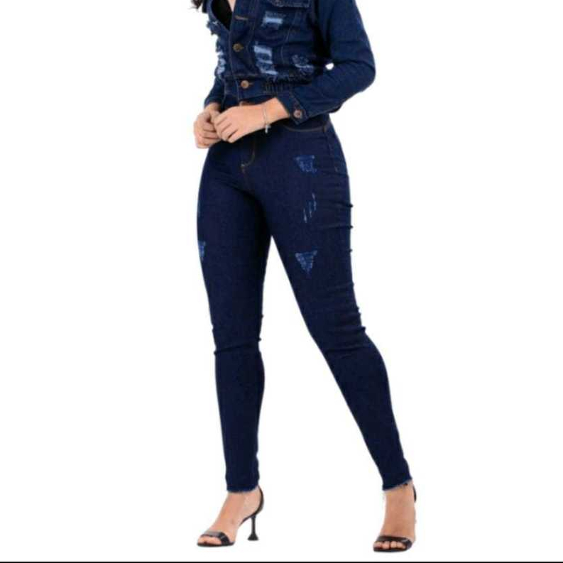 Kit 4 Calça Flare Feminina Jeans Com Licra Levanta Bumbum Azul  Marinho-Branco-Preto-Azul Escuro Amaciado (36, Azul  Marinho-Branco-Preto-Azul Escuro Amaciado)