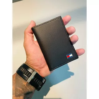 Portao Cartão em Couro Ecologico Compacta Masculina