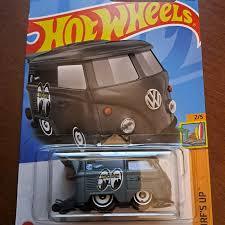 Hot Wheels - Kool Kombi Cinza - Surf's Up Moon Eyes 2023