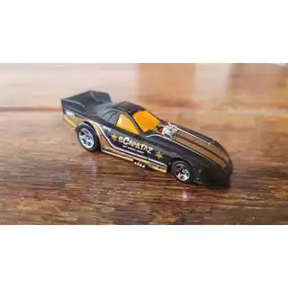 Hot Wheels com Detalhes - Mustang Funny Car Preto - Team: Drag Racing 2008 (Fora da Embalagem) - Main Line 1:64