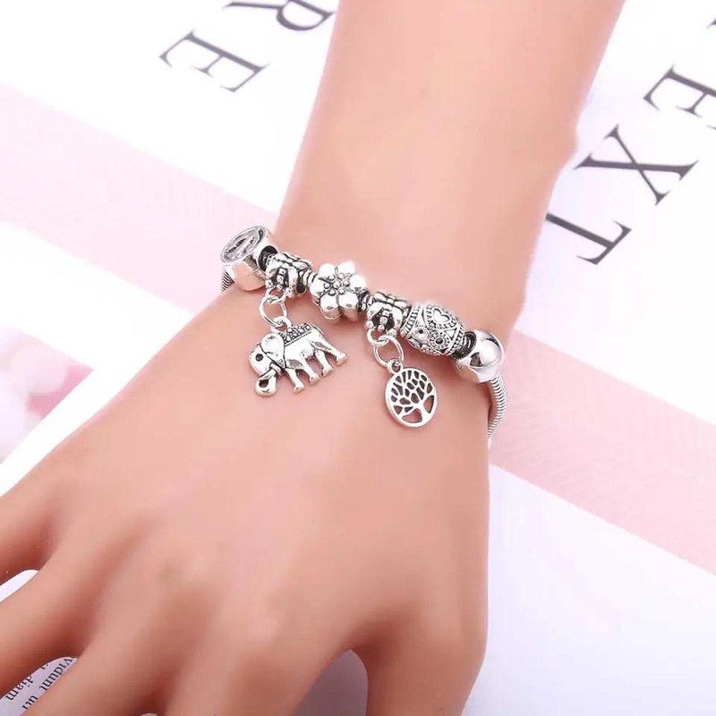 Pulseira Pandora e Vivara Prata com Branco | Shopee Brasil