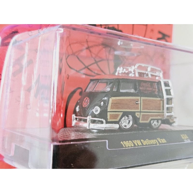 M2 Machines Coca-Cola 1960 Volkswagen Delivery Short Van - 1