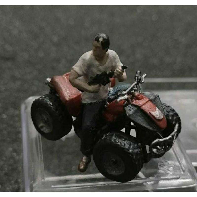 Miniatura Trevor GTA V | Shopee Brasil