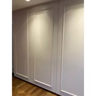 Moldura em isopor Boiserie para decoração de parede. Kit com 40 unidades isopor antichamas