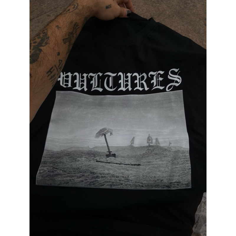 Camiseta 100% Algodão Kanye West VULTURES Ye