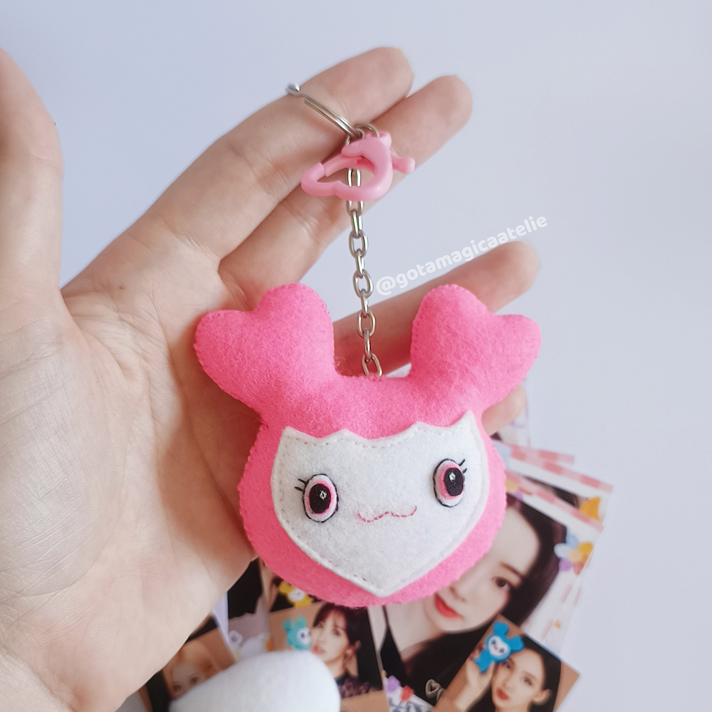 kit twice lovelys tiara e chaveiro | Shopee Brasil