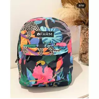 Mochila Estampada Escolar e para Viagem Grande Universitária Farm Alça Com Regulagem Promoção