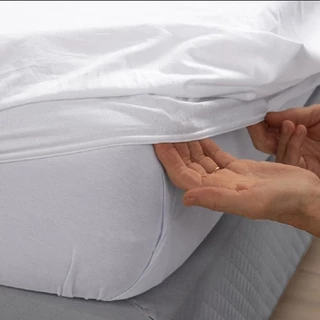protetor impermeável para colchão QUEEN SIZE 1,58m x 1,98m tecido especial Dublado não faz barulho