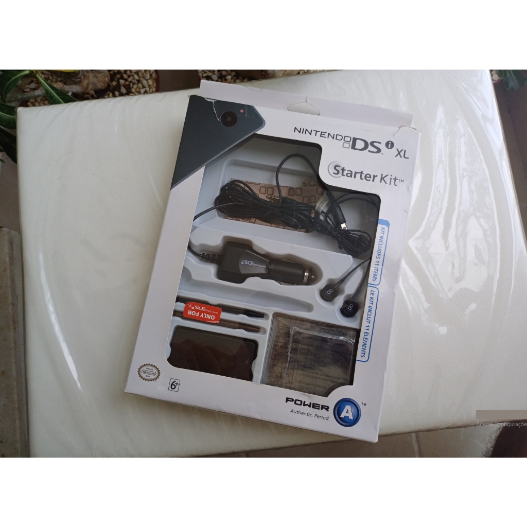Nintendo Dsi Xl Starter Kit C/ Caneta Stylus, Case, Fone Etc