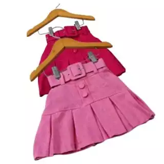 SHORT SAIA INFANTIL COM CINTO E BOTÃO TECIDO FEMININA