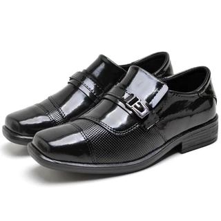Estilo desde Cedo: Sapato Social Infantil em Preto Verniz