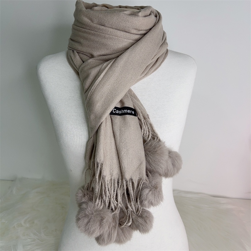 Cachecol grosso de inverno feminino, cor sólida com pompom | Shopee Brasil
