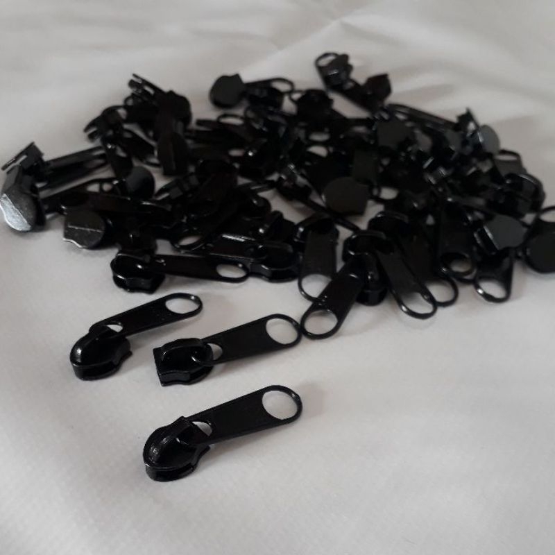 Cursor numero 8 nas cores Preto ou Niquelado pacote com 50 peças