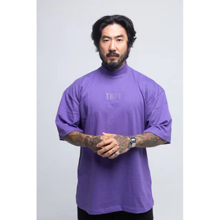 Camiseta Oversized Gola Alta Roxo Strass