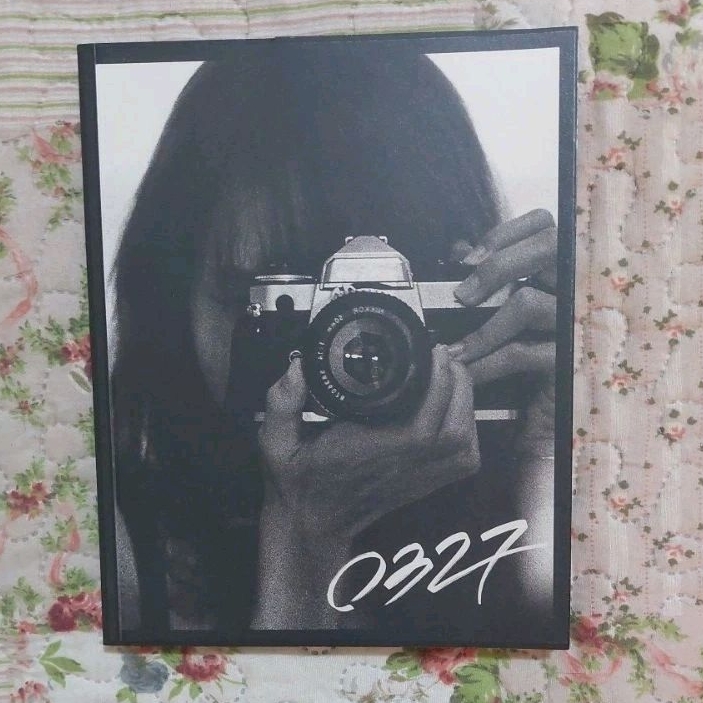 Photobook Lisa 0327 vol.1 BLACKPINK original COMPLETO | Shopee Brasil