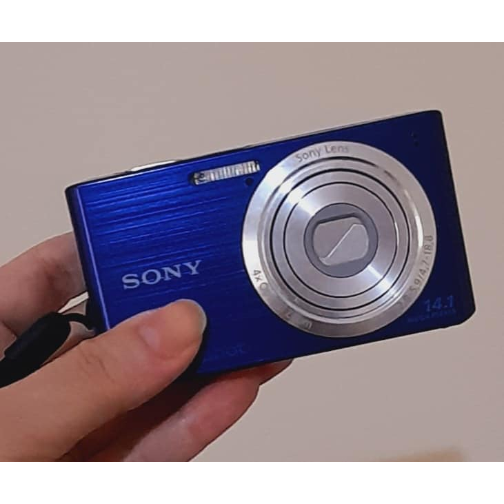 Câmera Fotográfica Sony Cyber Shot DSC- W610 14,1 Azul Com
