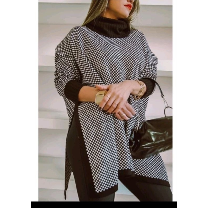 Poncho de Tricot feminino quadriculado