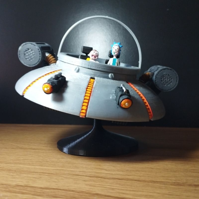 NAVE CARRO RICK E MORTY IMPRESSÃO 3D DESENHO DECORAÇÃO