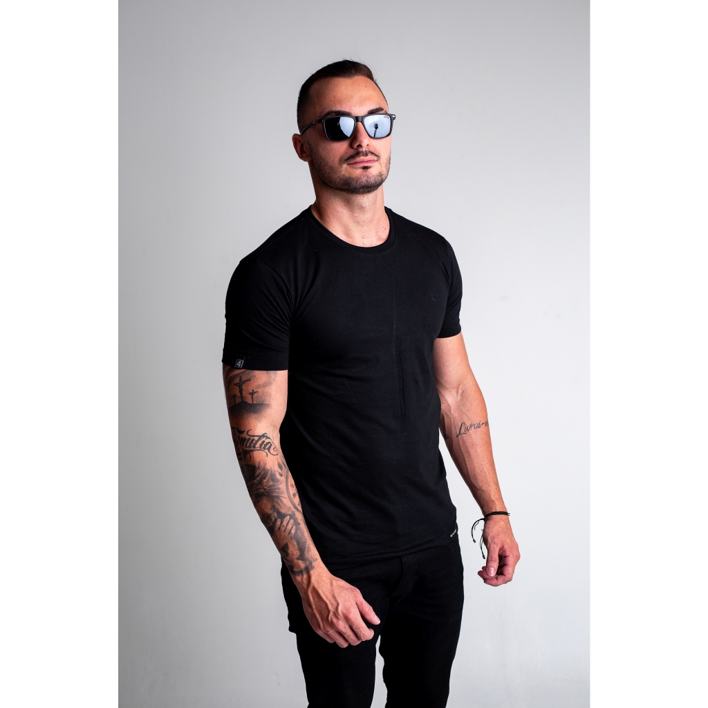 T-Shirt Básica Comfort Masculina Preto