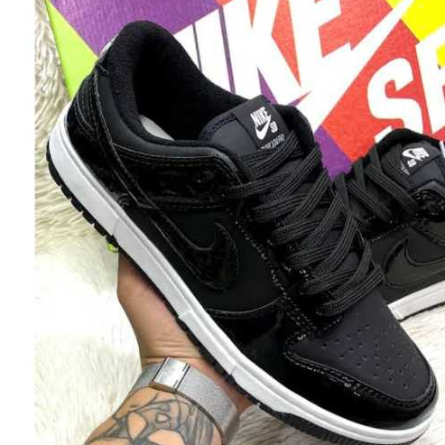 Nike SB Dunk Low Pro Preto dois cadarços - Verniz UNISSEX