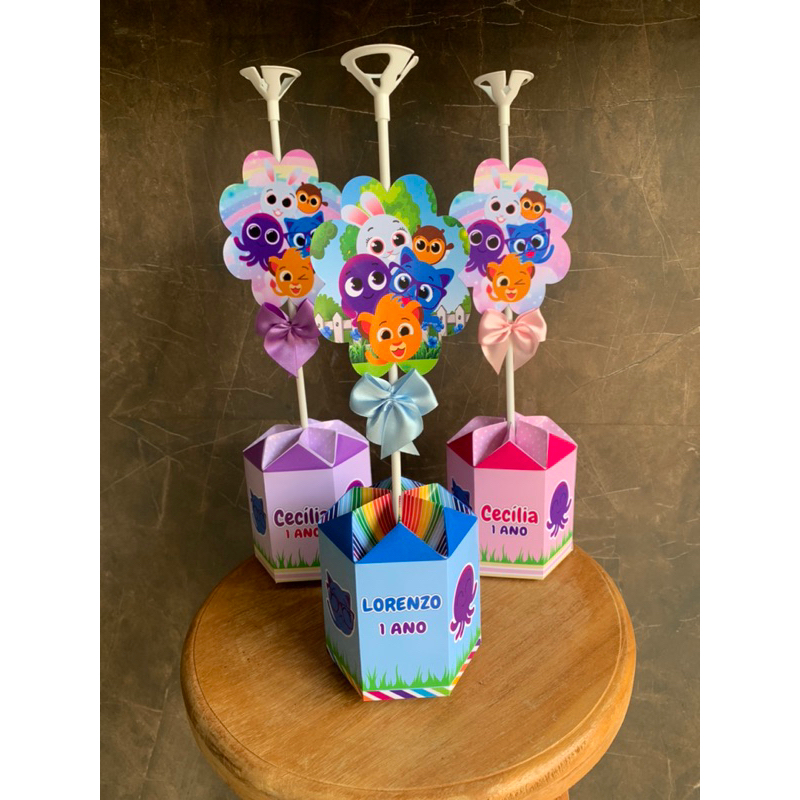 kit 20 centros de mesa sextavada e personalizada com nome e laço ...