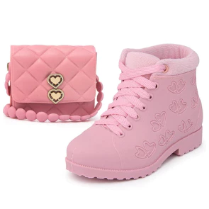 Kit Bota Infantil Menina Coturno Juvenil + Bolsa Infantil Menina Da Moda