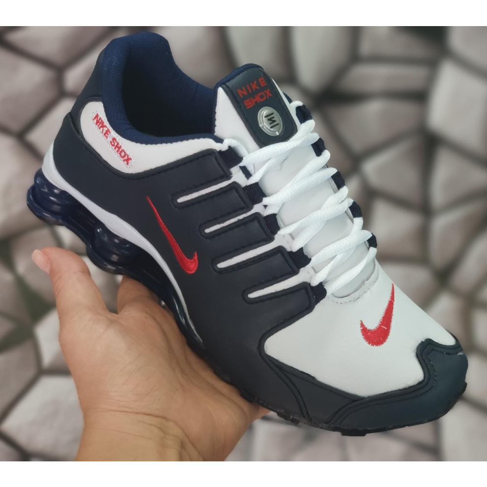 Nike store shox tricolor