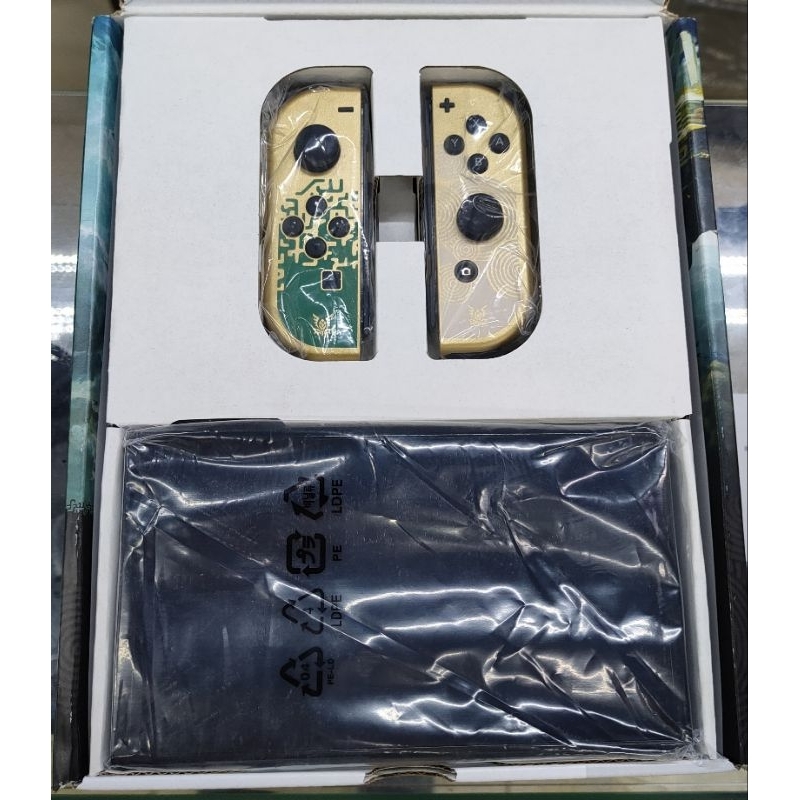 Console Nintendo Switch Oled seminovo Edição Especial Zelda