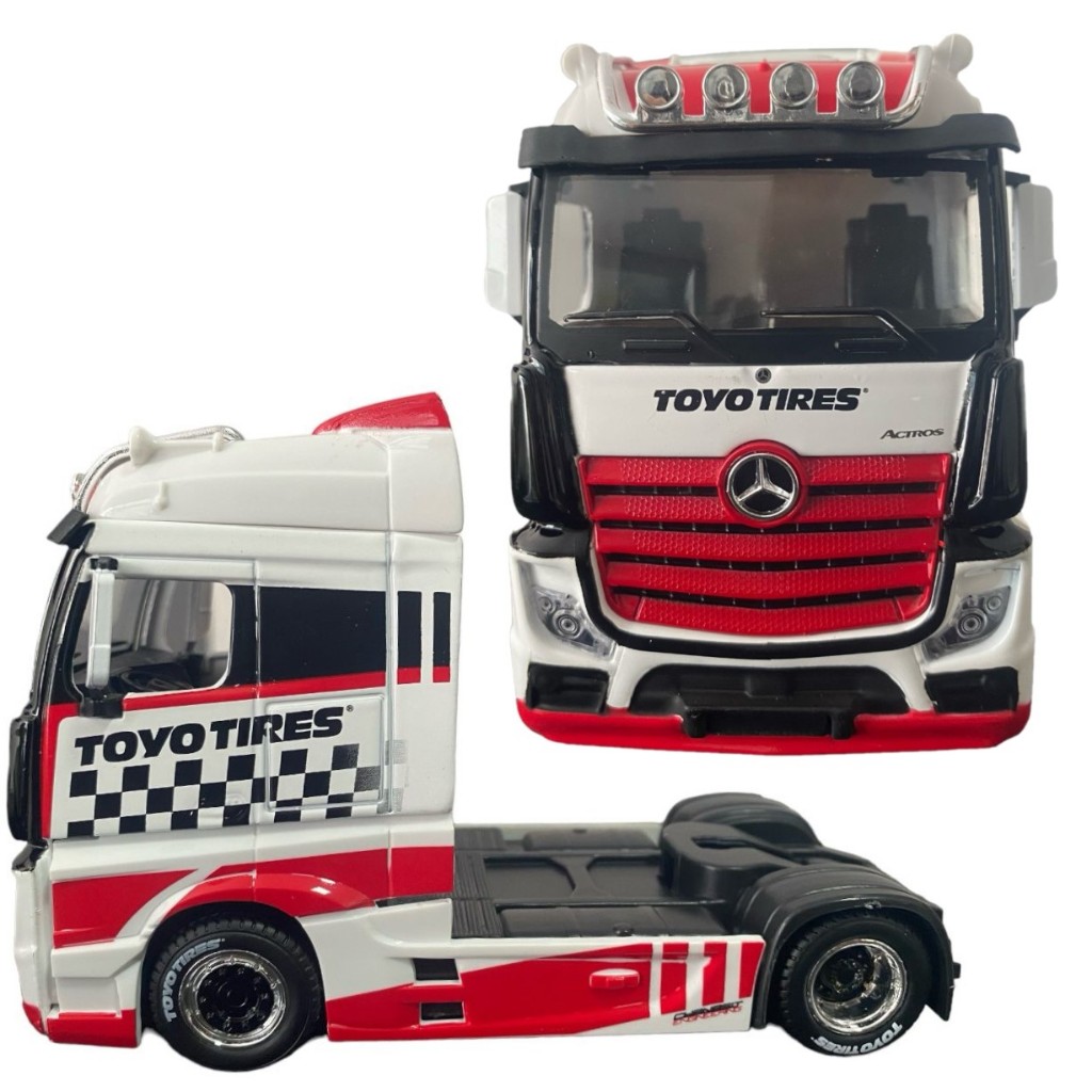 Bburago Camion Porte-voitures Mercedes Actros 1/43 – Avec Voiture Miniature, Métal, Pour Enfant 3+, édition Aléatoire