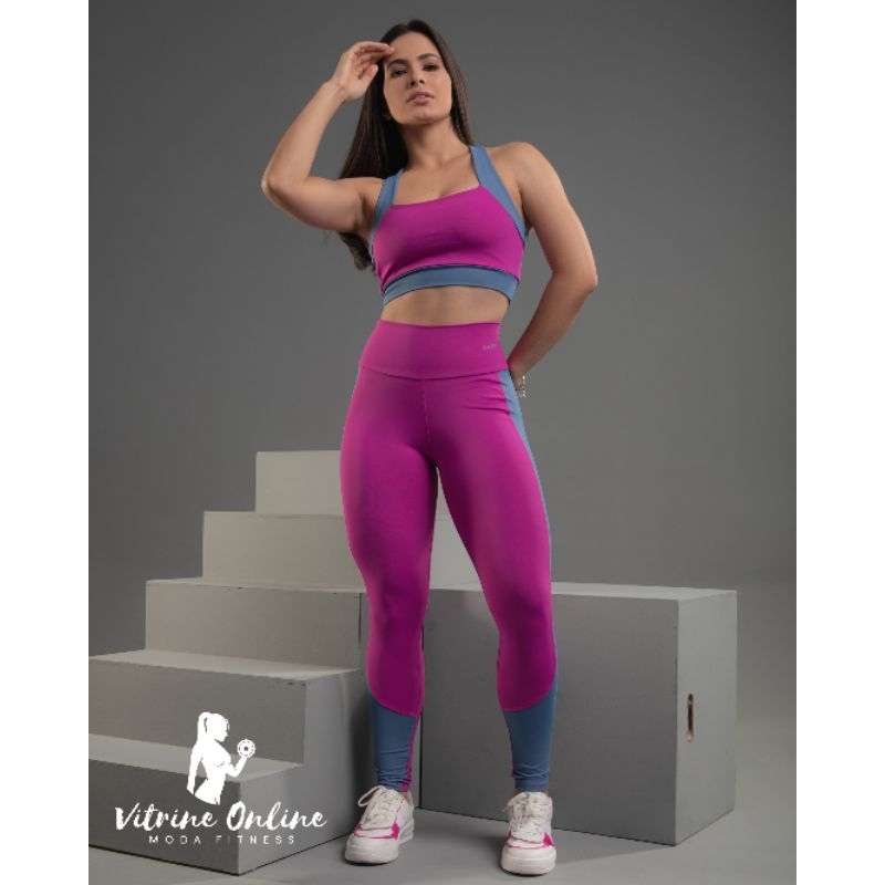 Conjunto Calça Legging + Top Cropped Com Bojo Em Poliamida Nk