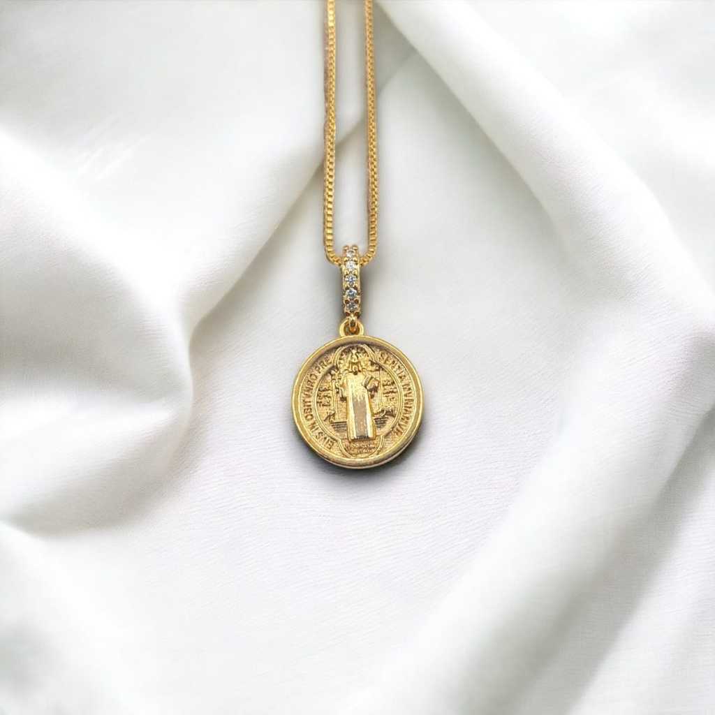 Colar São Bento Amoeto Banhado a Ouro 18k Dourado