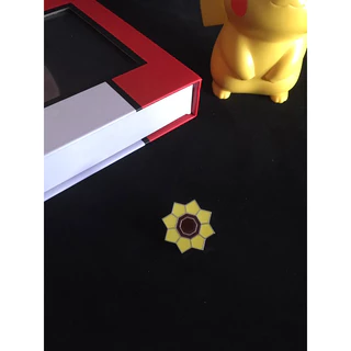 pin/broche insígnia trovão liga índigo (Pokémon )